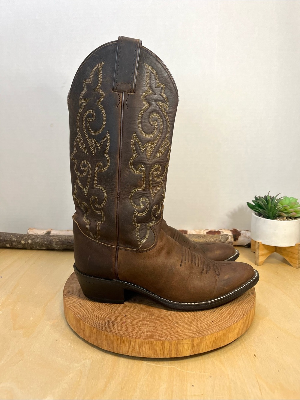 Justin Men's Bay Apache Western Boots Style 2263 Size 7.5D